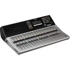 Bàn trộn âm thanh Yamaha TF5